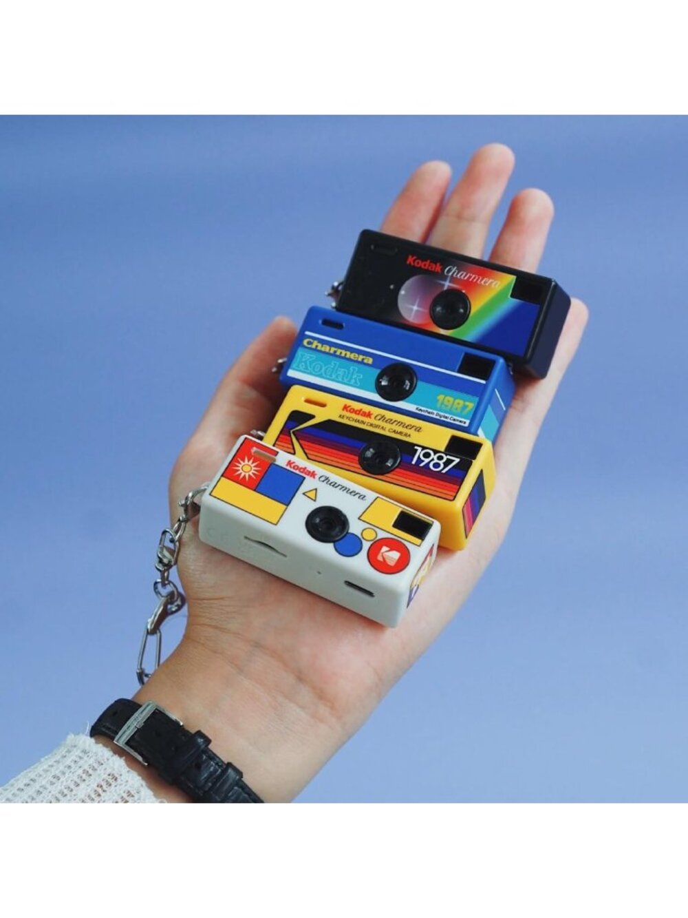 Compact Digital Camera Keychain Bundle | Fun Mini Camera for Memories - Picture 7 of 8